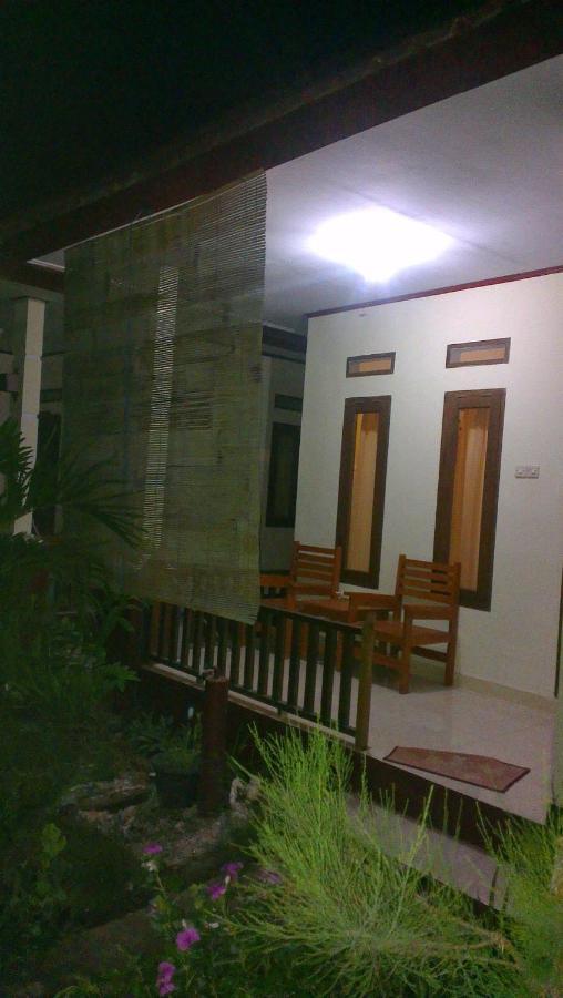 Family Bungalow Gili Meno Εξωτερικό φωτογραφία